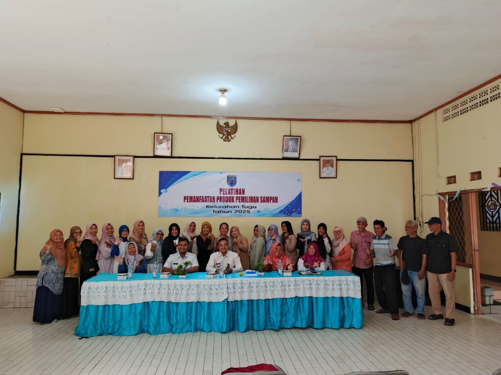 Pelatihan Pemanfaatan Produk Pemilahan Sampah
